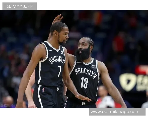 稳定与激情的较量杜兰特与哈登的得分风格大不同