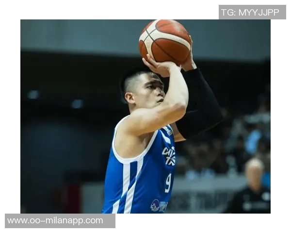 媒体人分析微波炉陈盈骏在世预赛的潜力与威胁需谨防其早期爆发