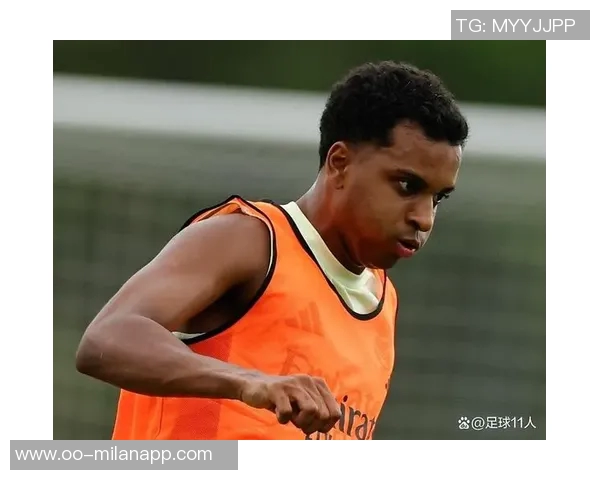 体能教练罗德里戈加盟深圳新鹏城令人惊讶的跳槽背后故事揭秘